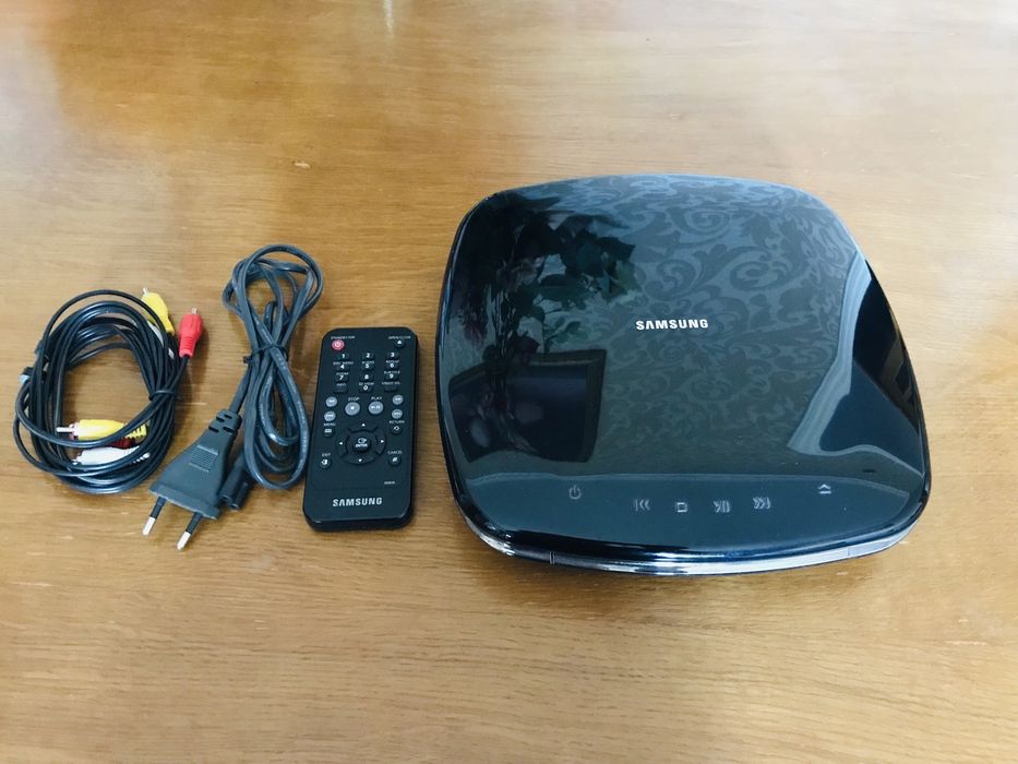 DVD плеер «Samsung”