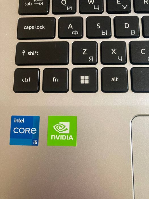 Acer Aspire 3 intel core i5 12pakalenya 8/ 1TB