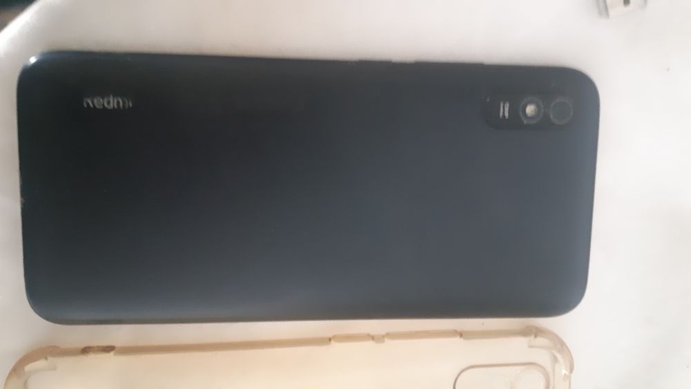 Redmi 9A 3/32gb airport's naushnik bilan