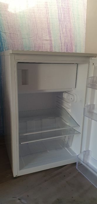 Vand frigider Hennar