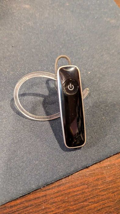 Bluetouth слушалка като нова