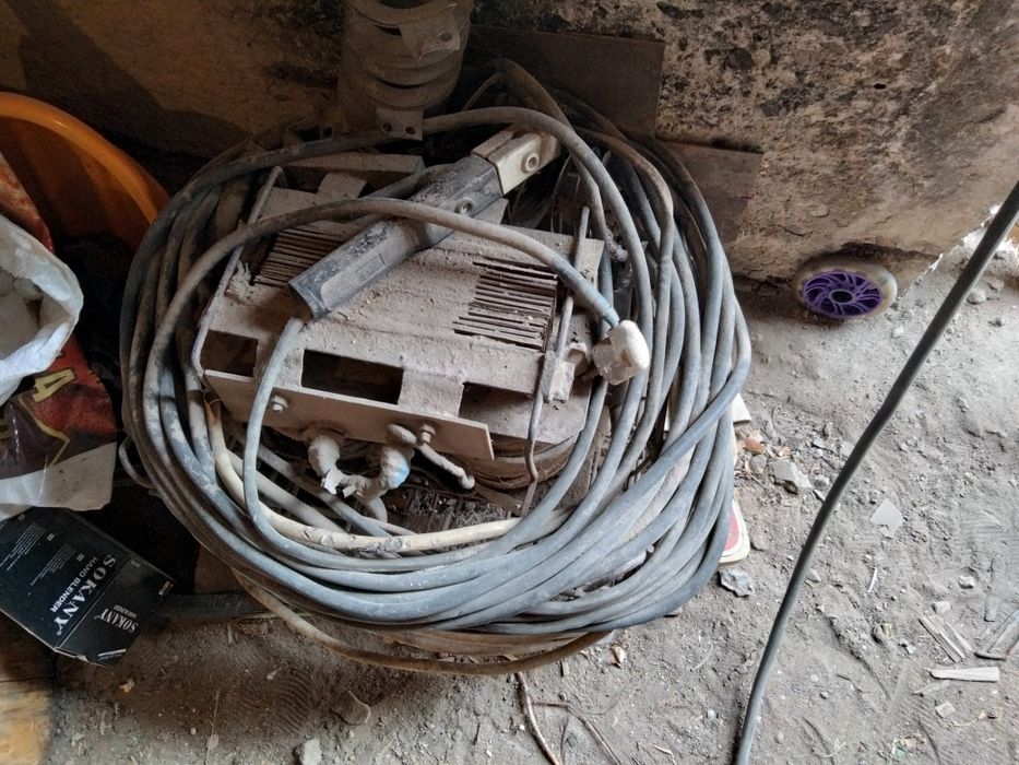 Продам задвижки и вентеля