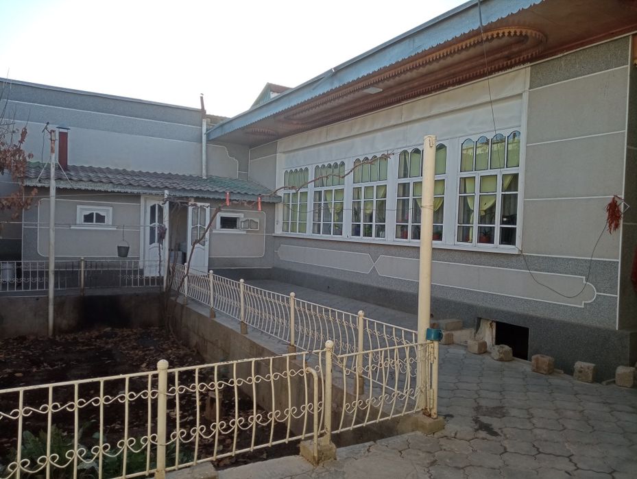 Уй сотилади. Турон МФЙ