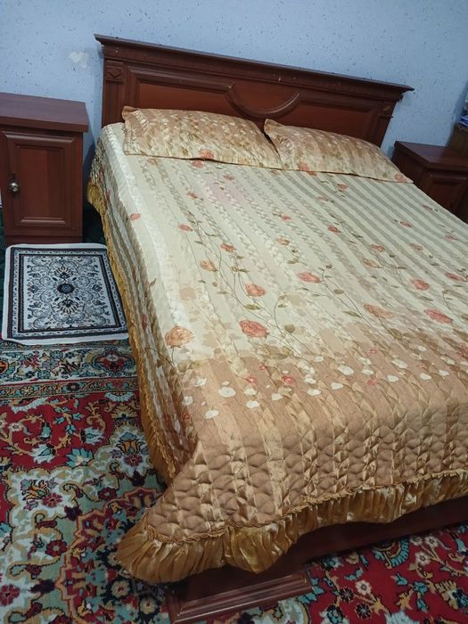 Spalniy garnitur B/U sotiladi