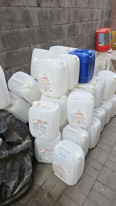 Канистры 20литров