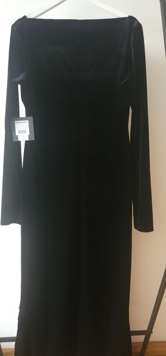 Norma Kamali черна секси рокля с цепка