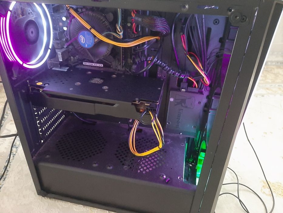 Игравой Системныйблок процессор CORE I5 10400F