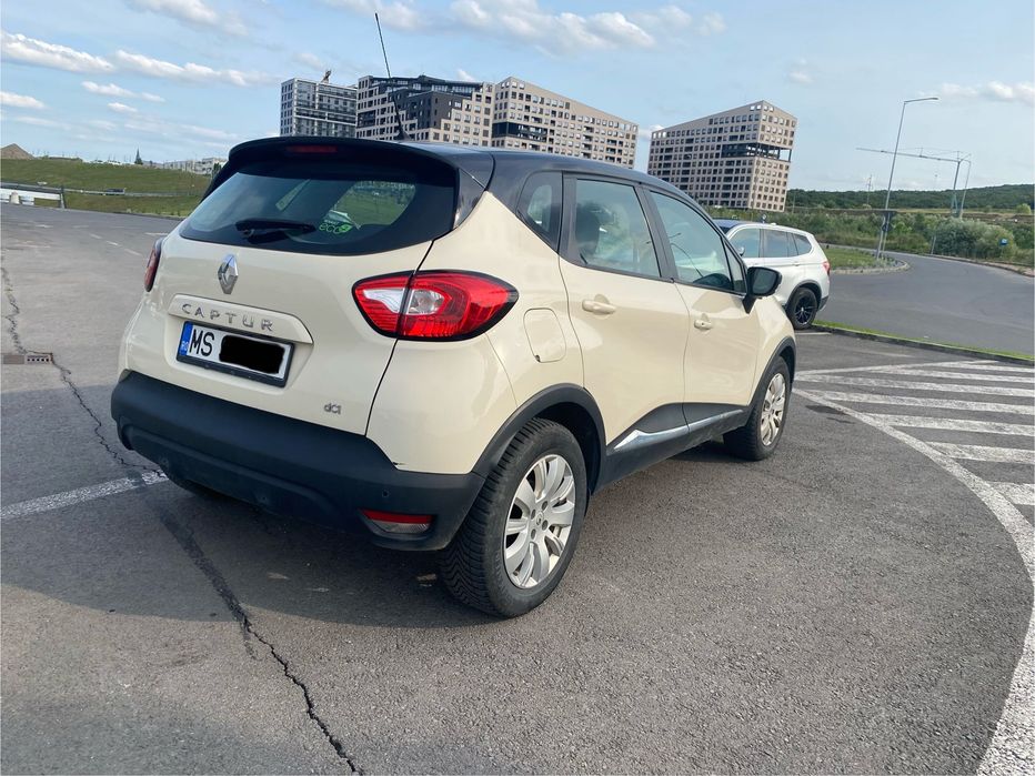 Renault Captur 1.5 DCI 90 CP