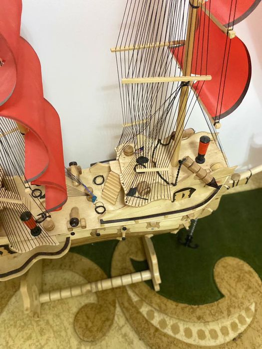 Корабль - продам