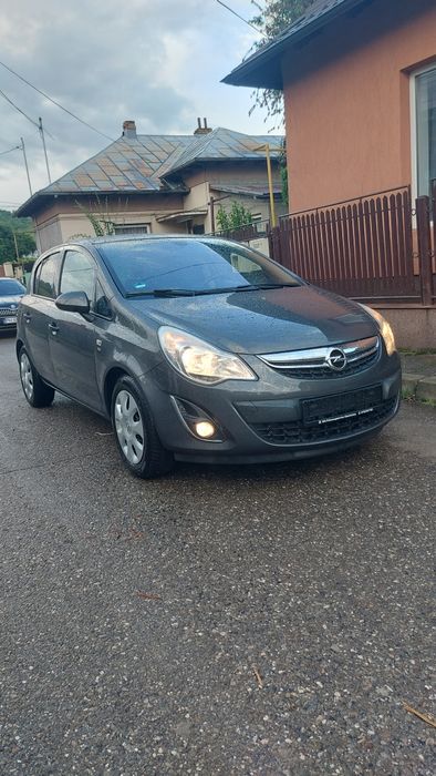 Opel corsa 2012,1.4benzină, euro5