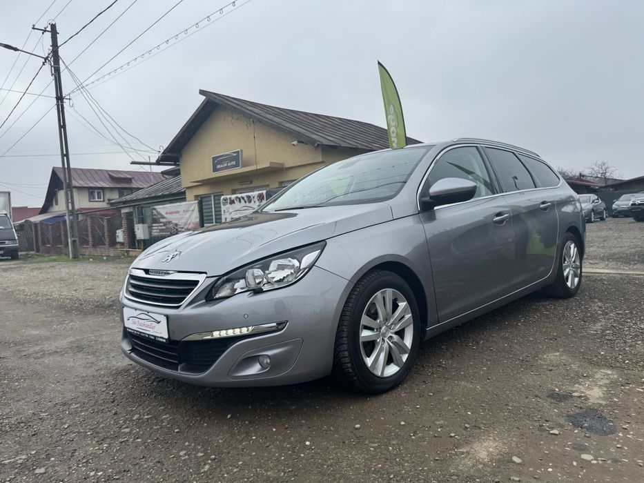 Peugeot 308 **Piele**panorama**navi**camera**tiptop**Rate/avans zero