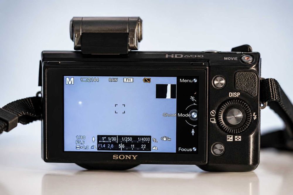 obiectiv sony nex 5 second hand si noi de vanzare • Anunturi • OLX.ro