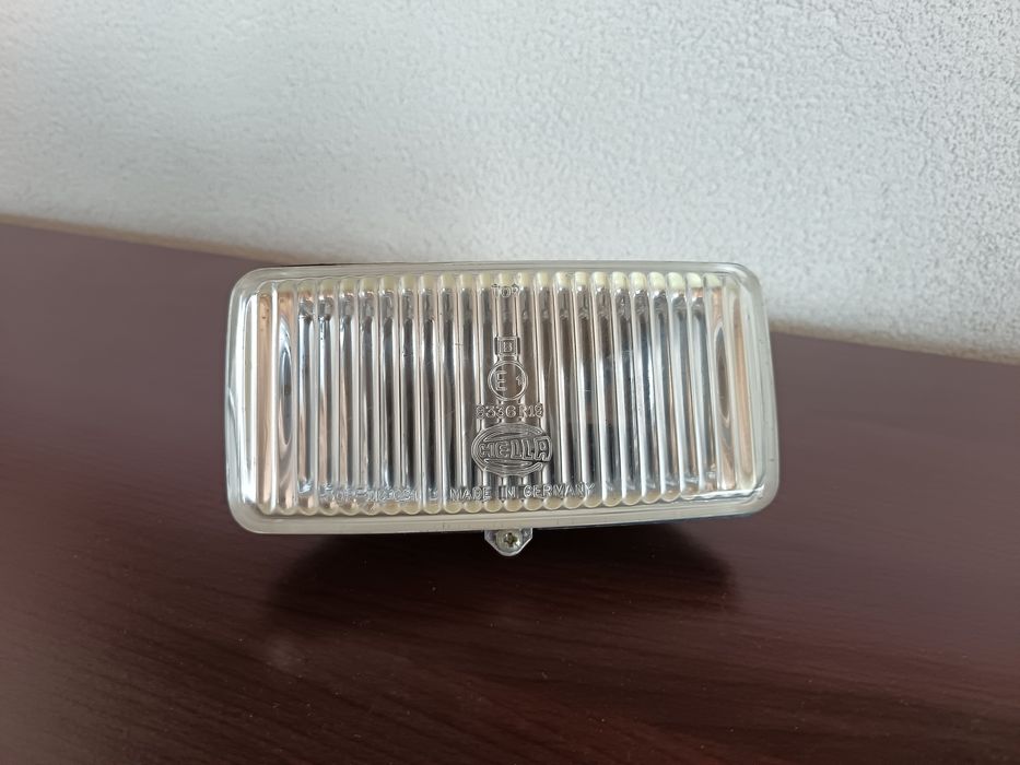 Proiector Hella  produs în Germania.