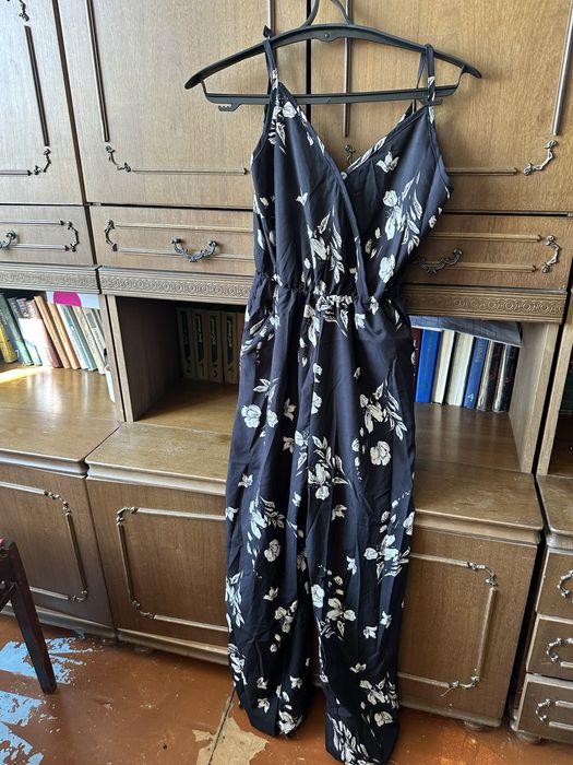 2 пакета вещей 42-48 рр