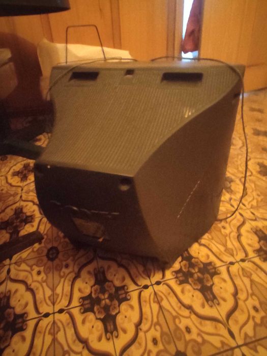 Стари телевизори