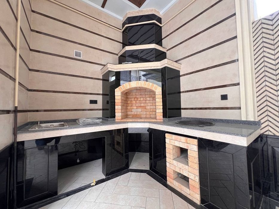 Продаётся Евро дом Метро Беруни  Фаравон ресторан