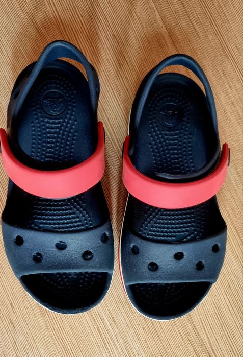 Crocs sandale C 9