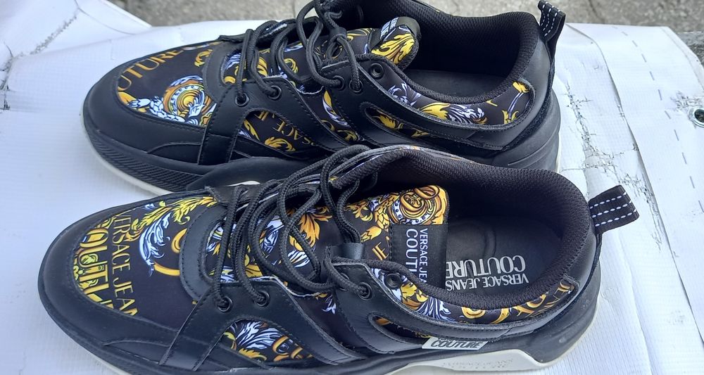 Маратонки Versace