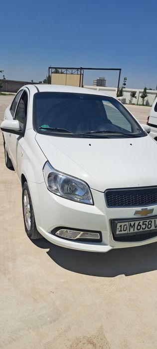 Nexia 3 sotiladi Avtomat