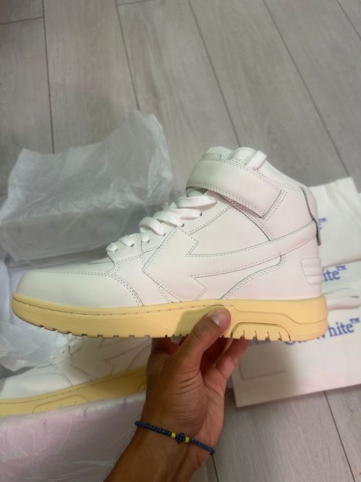 Off White Out Of Office