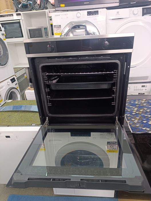 Фурна за вграждане Gram