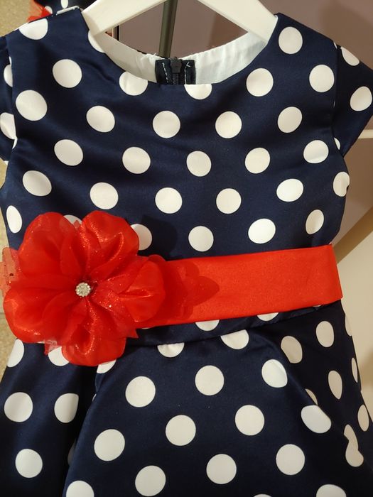 Платье на девочку рост 110 см