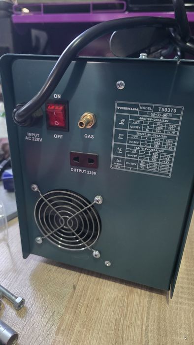 Продам сварочный аппарат 2 в 1