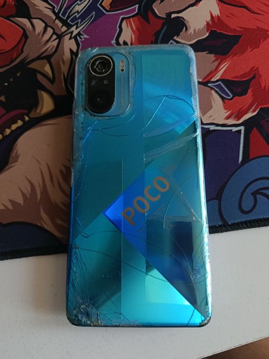 Poco f3 8/256gb разбитый