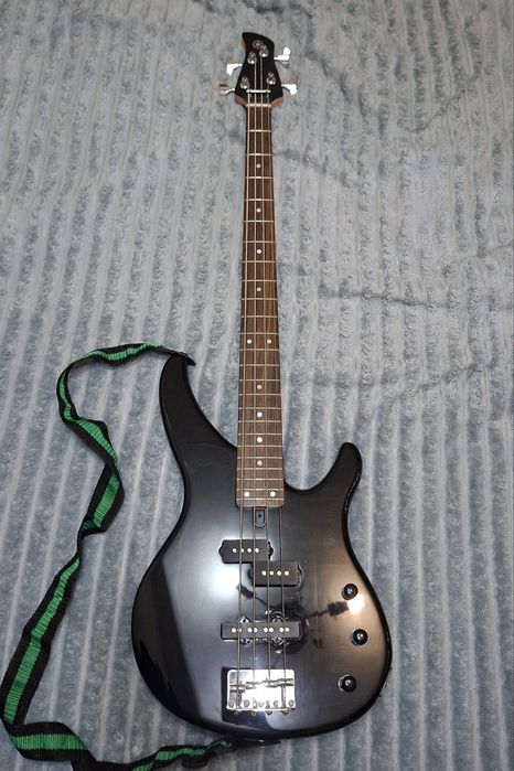 Yamaha бас-гитара TRBX174 BL