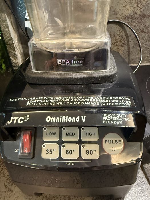 Професионален блендер JTC OmniBlend V 2L – 2238W, отлично състояние