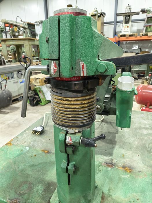 Радиална пендула на 1250 мм 3 кв диск 400 мм