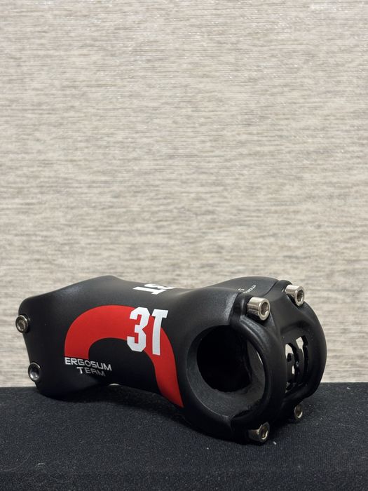 Карбоновые компоненты на фикс fixed gear fix