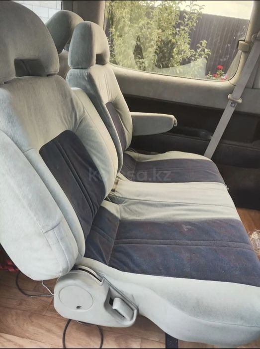 Продам Ниссан ларго