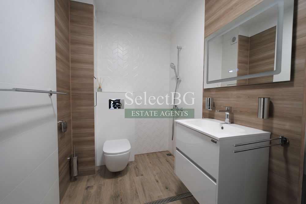 Продава се Двустаен апартамент в Велико Търново, Колю Фичето - 80 кв.м за 880 €/кв.м - Снимка #9