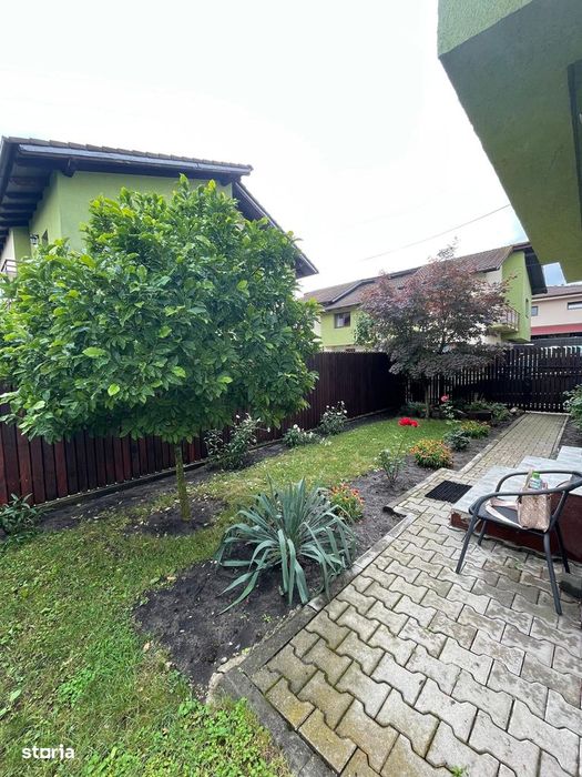 Casa tip duplex cu teren generos de 495mp