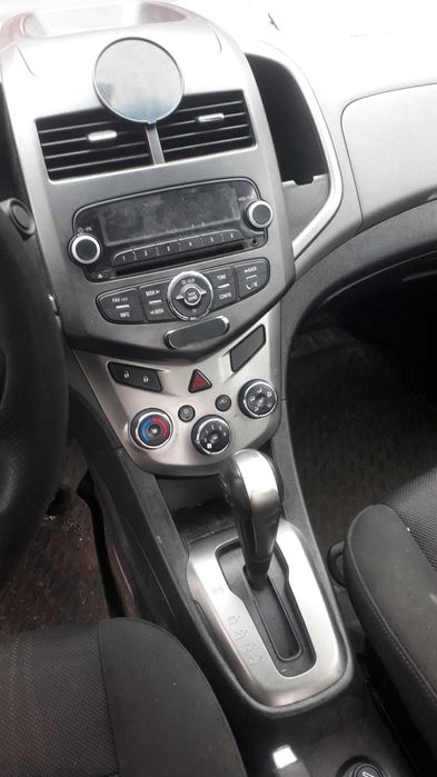 Шевроле Авео 1,6л 2014