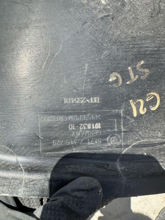 Carenaj roata stanga / dreapta fata BMW g20 g21 seria 3