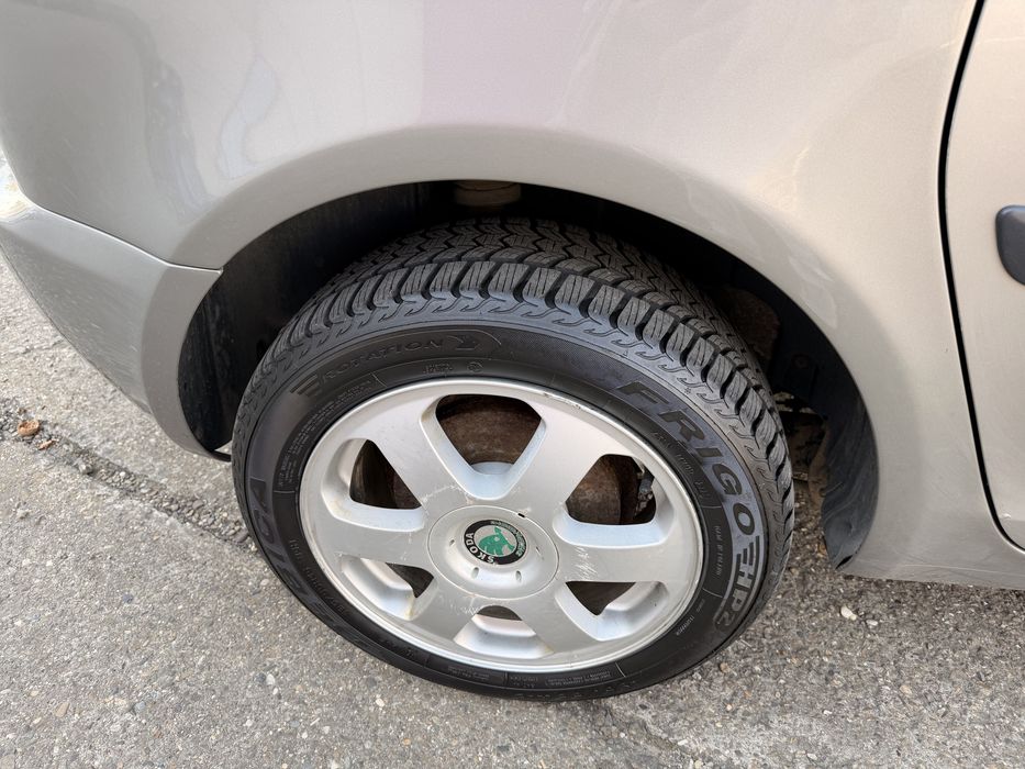 Skoda roomster