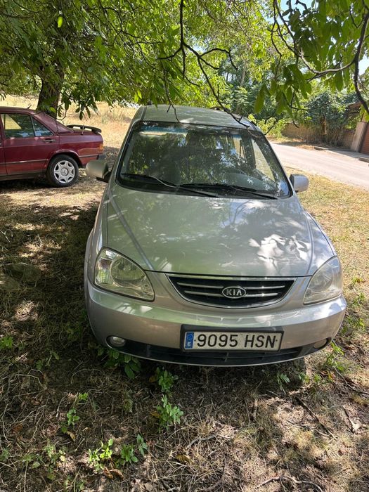 Kia carens 2.0 disel