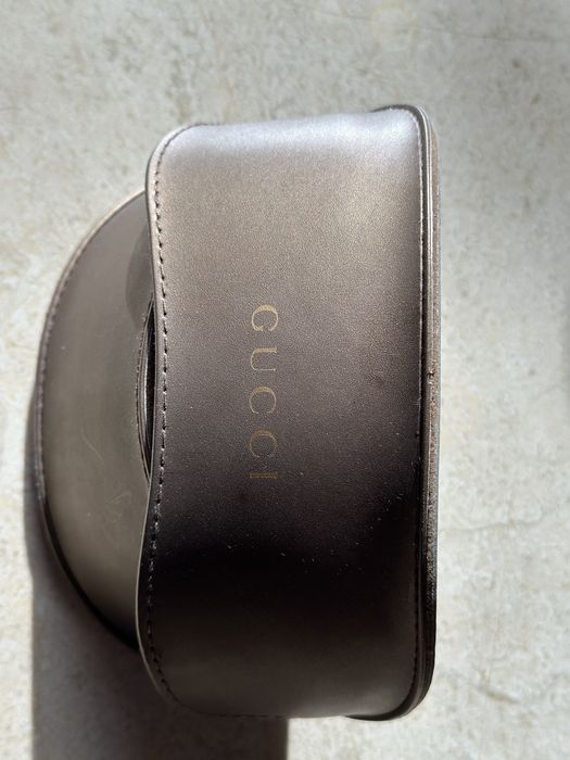 Калъф за слънчеви очила