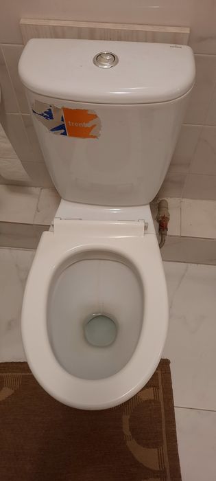 Продам б/у унитаз для стройки. CERSANIT.