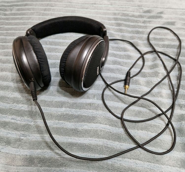 Наушники Philips SHP8900