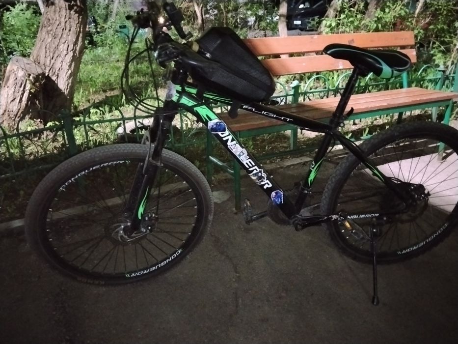 Продам велик в среднем состоянии