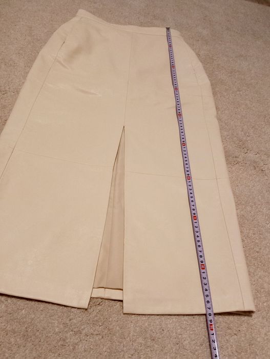 H&M Пола тип молив с цепка, Кремав цвят, 36 размер