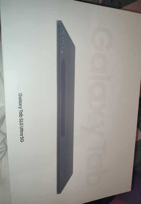 Продам планшет с клавиатурой