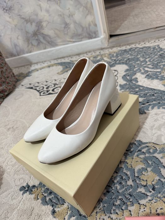 Туфли сатылады арзан багада 37-38рр