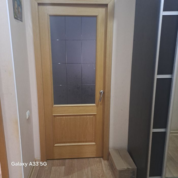 6 есік сатылады.