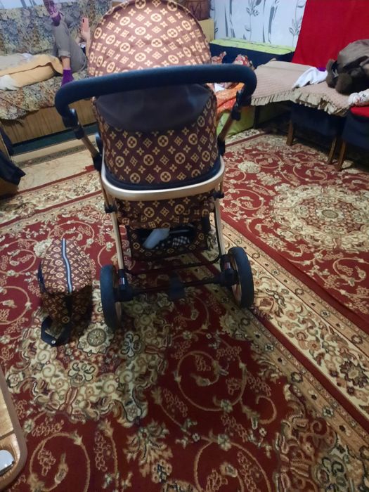 Продам коояску в хорошем состаяние