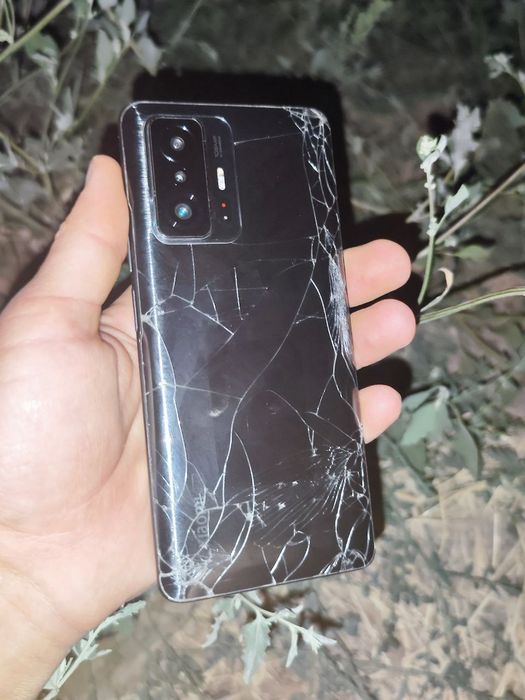 Xiaomi 11T holati yaxshi
