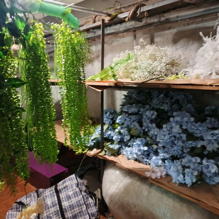 Продам декорации и ткани